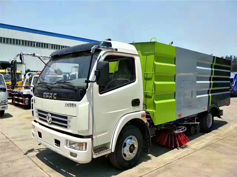 東風大多利卡洗掃車