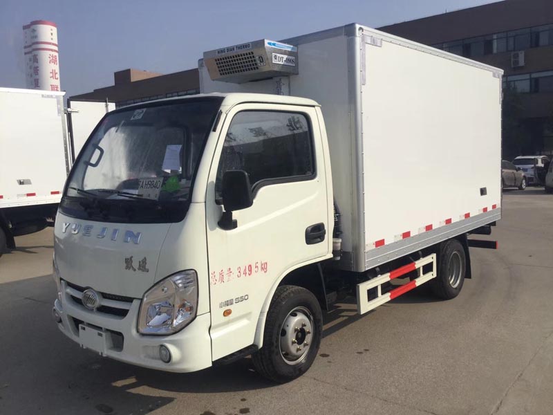躍進冷藏車-廂長3.3米