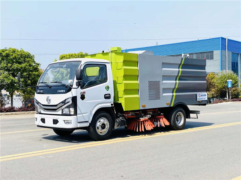 國六東風多利卡掃路車